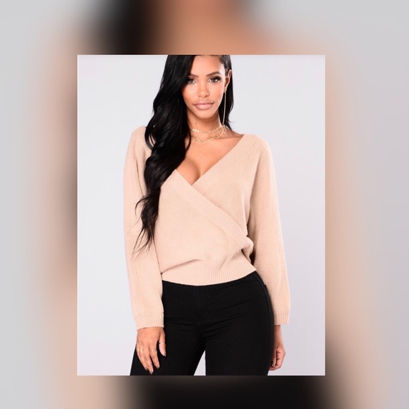 Fashion Nova Sweater Top S - Picture 2 of 4